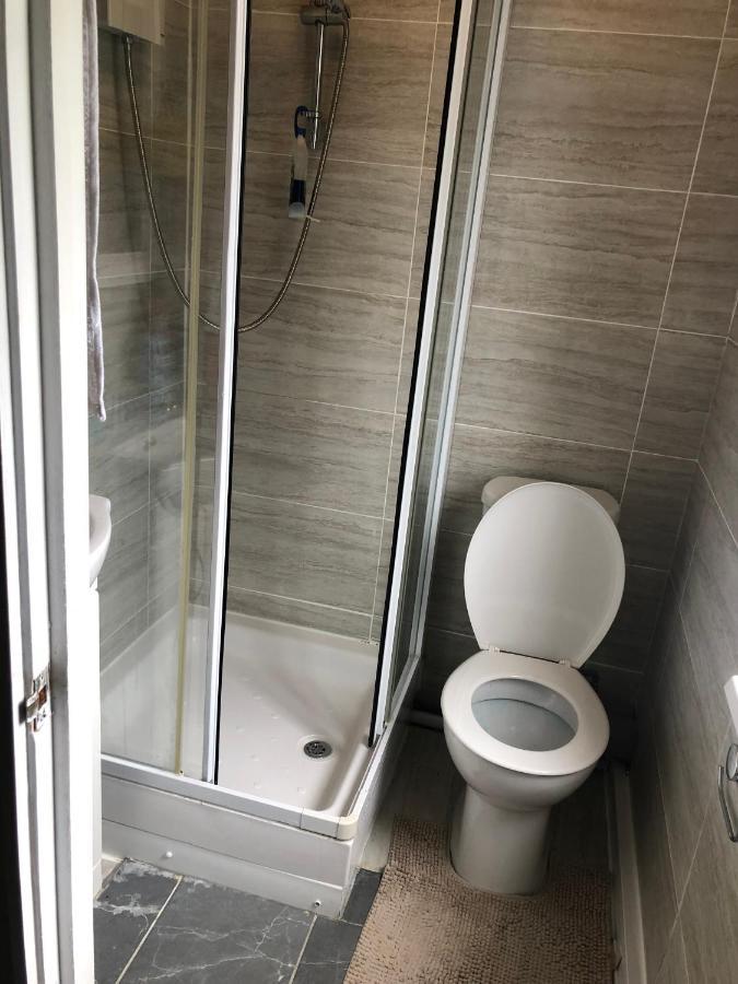 Strand Beach View House Джилингам Екстериор снимка